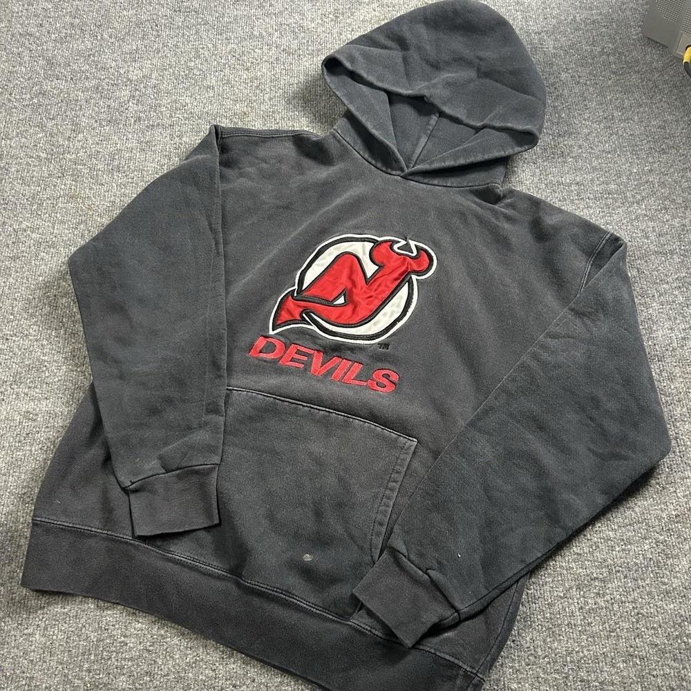 Vintage New Jersey Devils Sweatshirt Mens Medium Gray NHL Hockey Nutmeg USA 90s